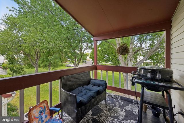 309 KNOLL DR, Blackwood, NJ 08012