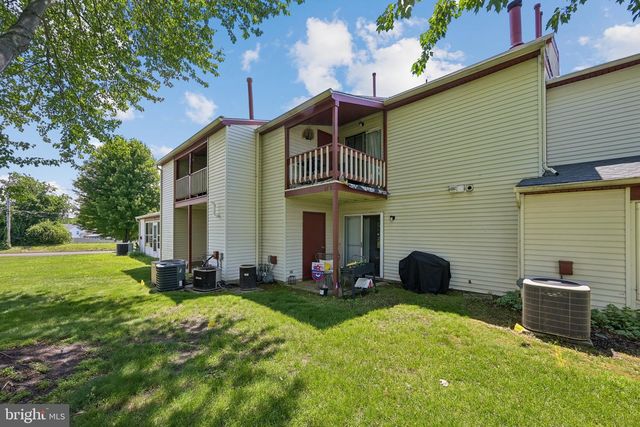 309 KNOLL DR, Blackwood, NJ 08012