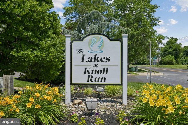 309 KNOLL DR, Blackwood, NJ 08012