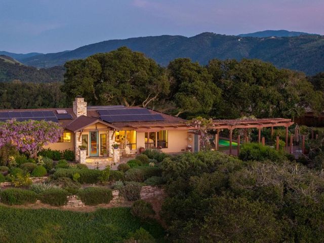 15475 Via Los Tulares, Carmel Valley, CA 93924