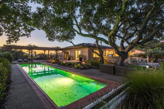 15475 Via Los Tulares, Carmel Valley, CA 93924