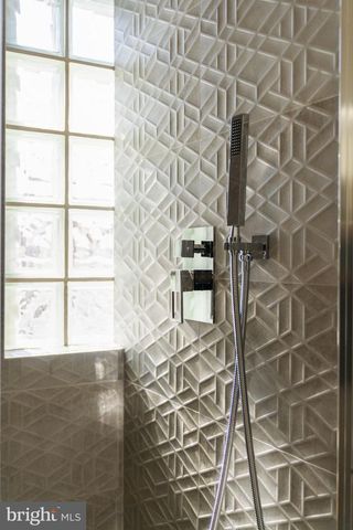 1802 LAMONT ST NW, Washington, DC 20010