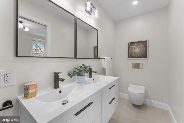 1802 LAMONT ST NW, Washington, DC 20010