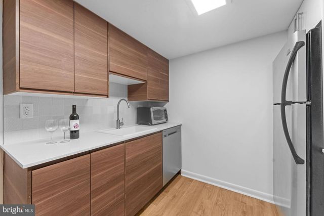 1802 LAMONT ST NW, Washington, DC 20010