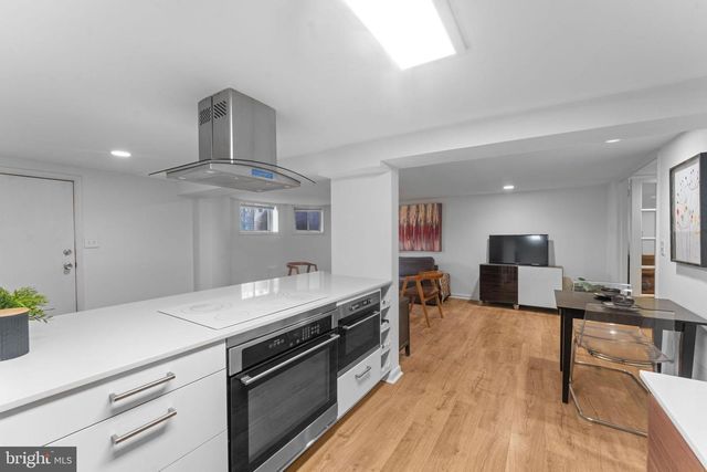 1802 LAMONT ST NW, Washington, DC 20010