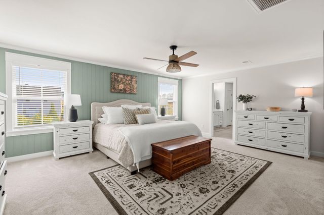 208 Lynx Lane, Summerville, SC 29483