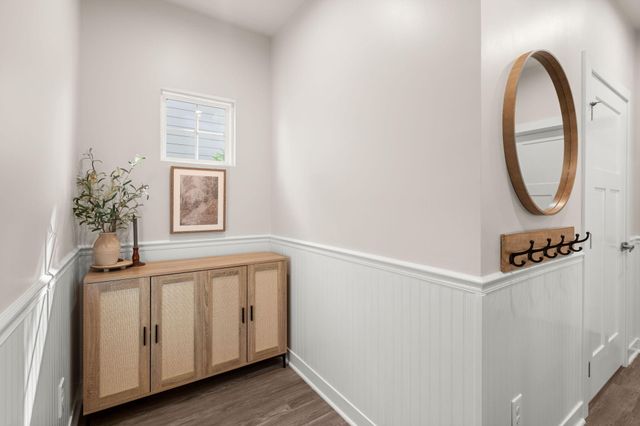 208 Lynx Lane, Summerville, SC 29483