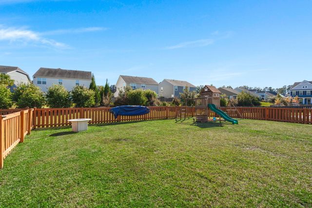 208 Lynx Lane, Summerville, SC 29483