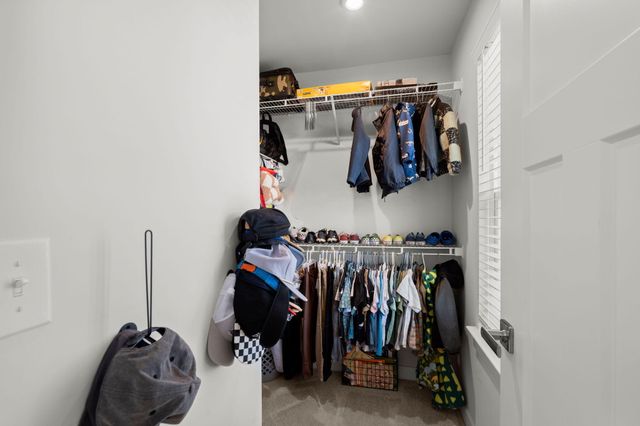 208 Lynx Lane, Summerville, SC 29483