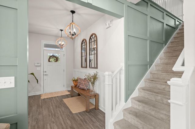 208 Lynx Lane, Summerville, SC 29483