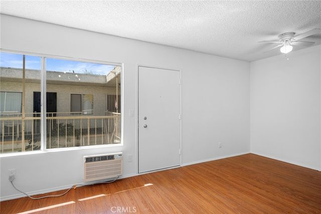 521 E Lomita Avenue 205, Glendale, CA 91205