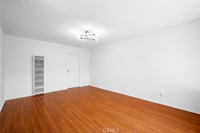 521 E Lomita Avenue 205, Glendale, CA 91205