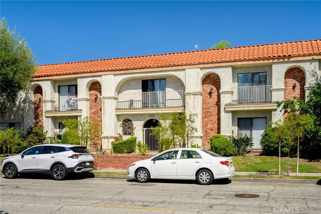 521 E Lomita Avenue 205, Glendale, CA 91205
