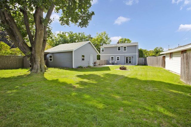 724 MITCHELL STREET, Neenah, WI 54956