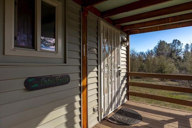 13807 Bluebird Way, Oregon House, CA 95962