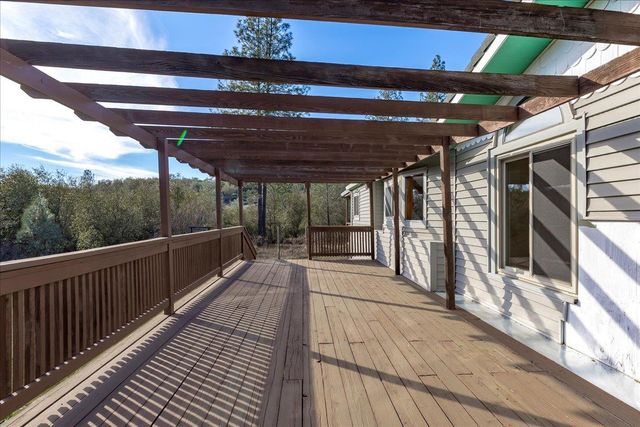 13807 Bluebird Way, Oregon House, CA 95962