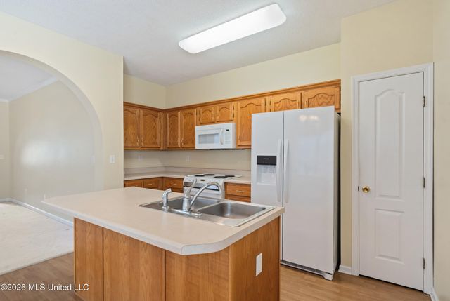 7212 N Swinnea Ridge, Southaven, MS 38671