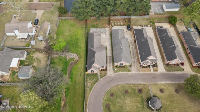 7212 N Swinnea Ridge, Southaven, MS 38671