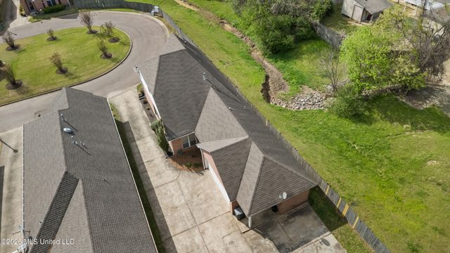 7212 N Swinnea Ridge, Southaven, MS 38671