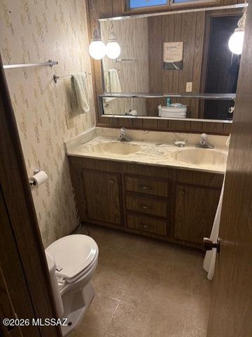 6002 W Flying M Street, Tucson, AZ 85713