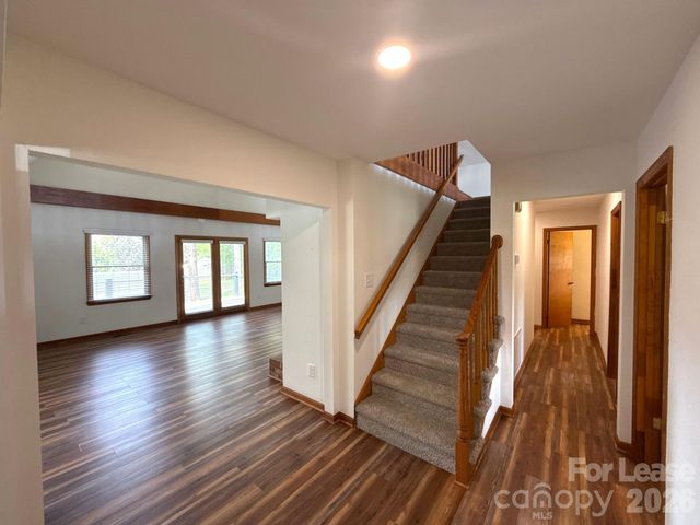 110 Aqua Drive, Mooresville, NC 28117