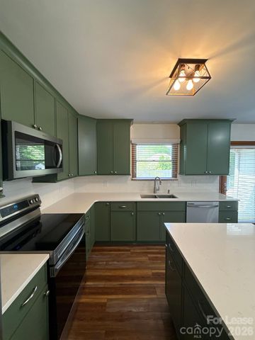 110 Aqua Drive, Mooresville, NC 28117