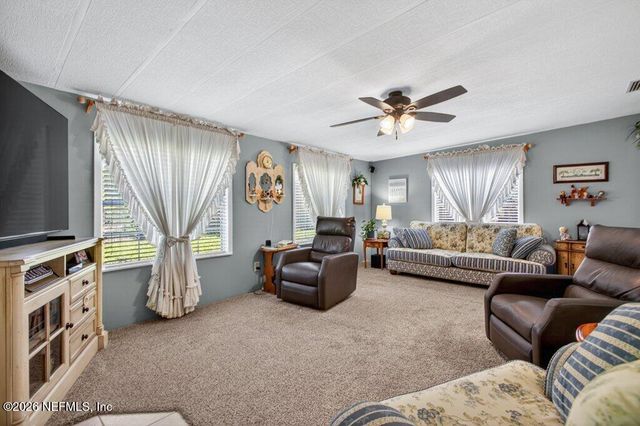 155 TOMPKINS Road, Pomona Park, FL 32181