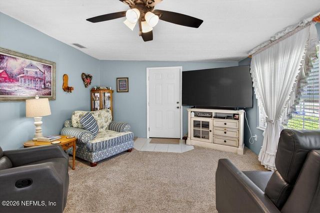 155 TOMPKINS Road, Pomona Park, FL 32181