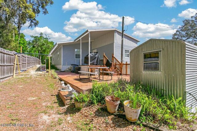 155 TOMPKINS Road, Pomona Park, FL 32181