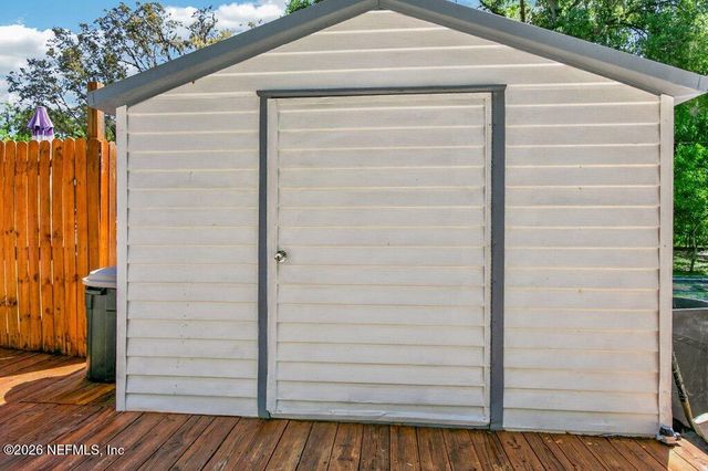 155 TOMPKINS Road, Pomona Park, FL 32181