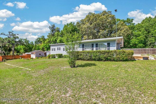 155 TOMPKINS Road, Pomona Park, FL 32181
