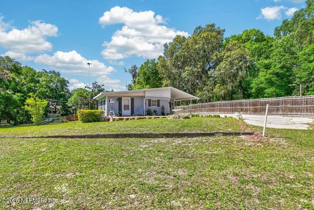 155 TOMPKINS Road, Pomona Park, FL 32181