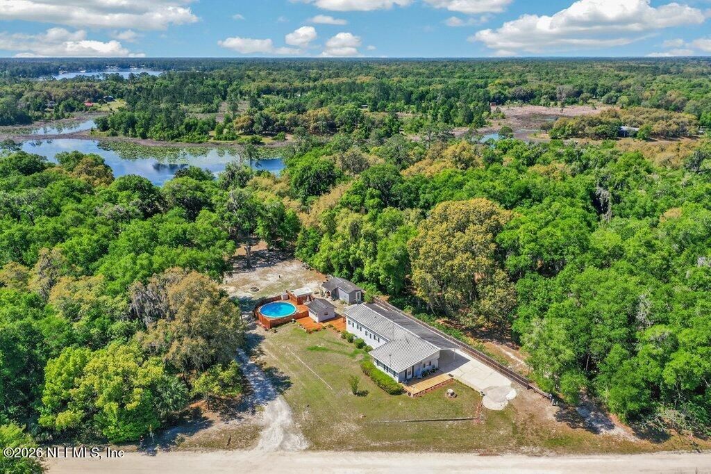 155 TOMPKINS Road, Pomona Park, FL 32181