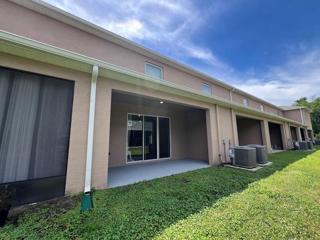 1370 YELLOW FINCH DRIVE, Davenport, FL 33837