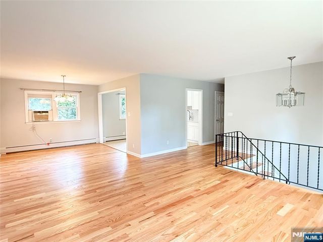 69 Feldman Court, Mahwah, NJ 07430