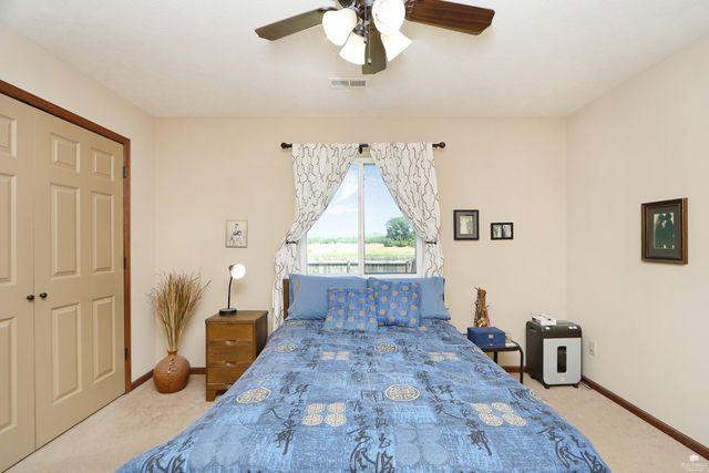 2910 Brookville Drive, Manhattan, KS 66502