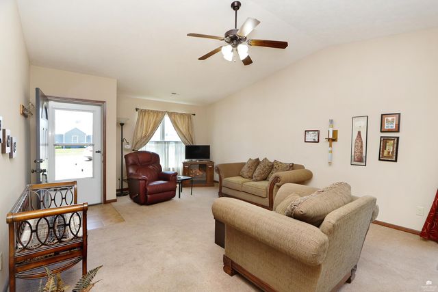 2910 Brookville Drive, Manhattan, KS 66502