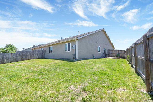 2910 Brookville Drive, Manhattan, KS 66502