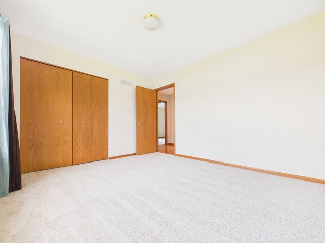 247 Alyssum Court, Romeoville, IL 60446