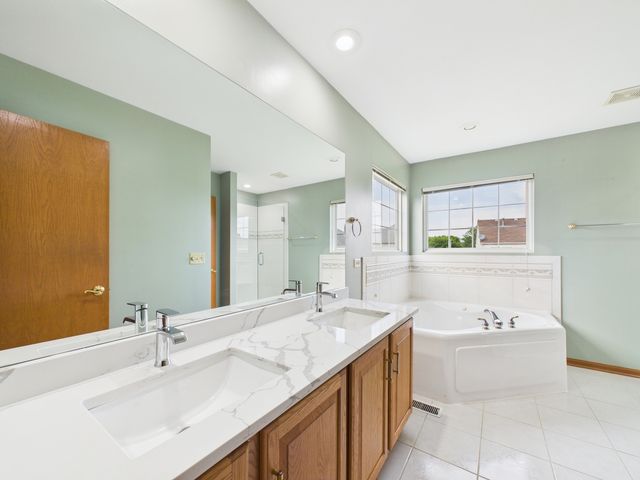 247 Alyssum Court, Romeoville, IL 60446