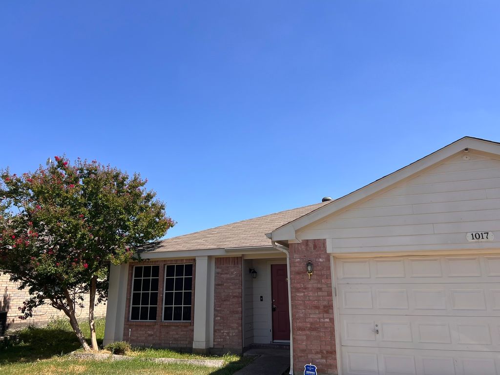1017 Alexandria Drive, Forney, TX 75126
