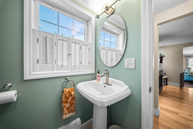 372 Mountain Road, Concord, NH 03301
