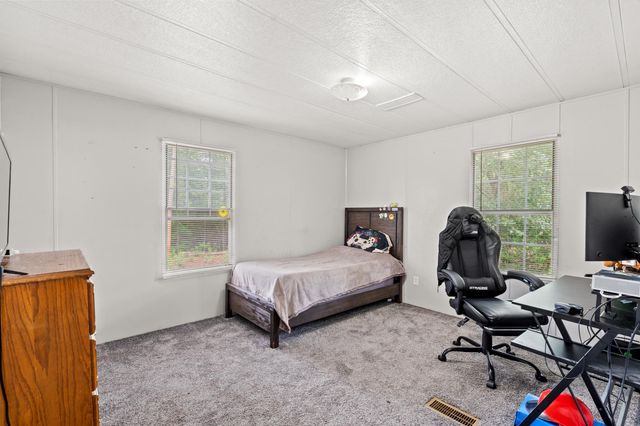 123 Quail Run Rd., Loris, SC 29569