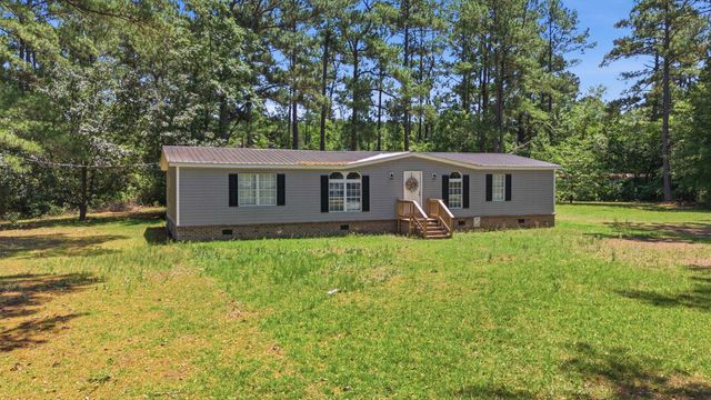 123 Quail Run Rd., Loris, SC 29569