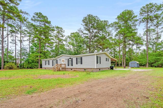 123 Quail Run Rd., Loris, SC 29569