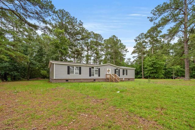 123 Quail Run Rd., Loris, SC 29569