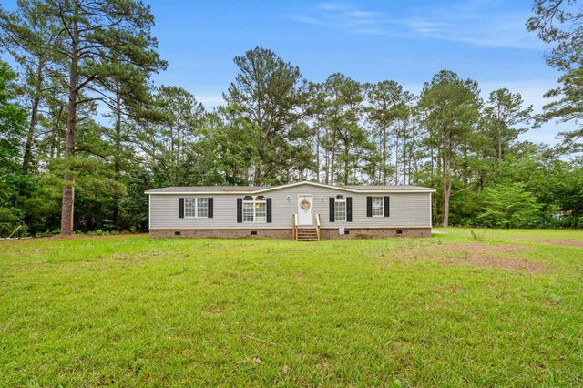 123 Quail Run Rd., Loris, SC 29569