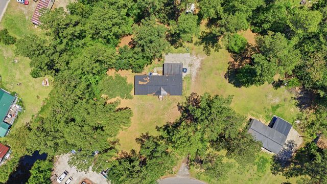 123 Quail Run Rd., Loris, SC 29569