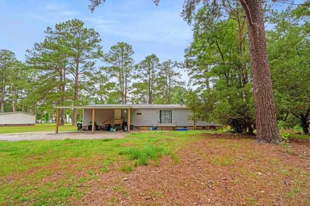 123 Quail Run Rd., Loris, SC 29569