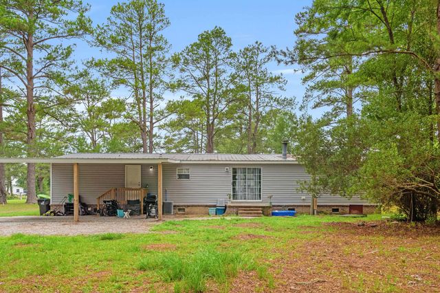 123 Quail Run Rd., Loris, SC 29569